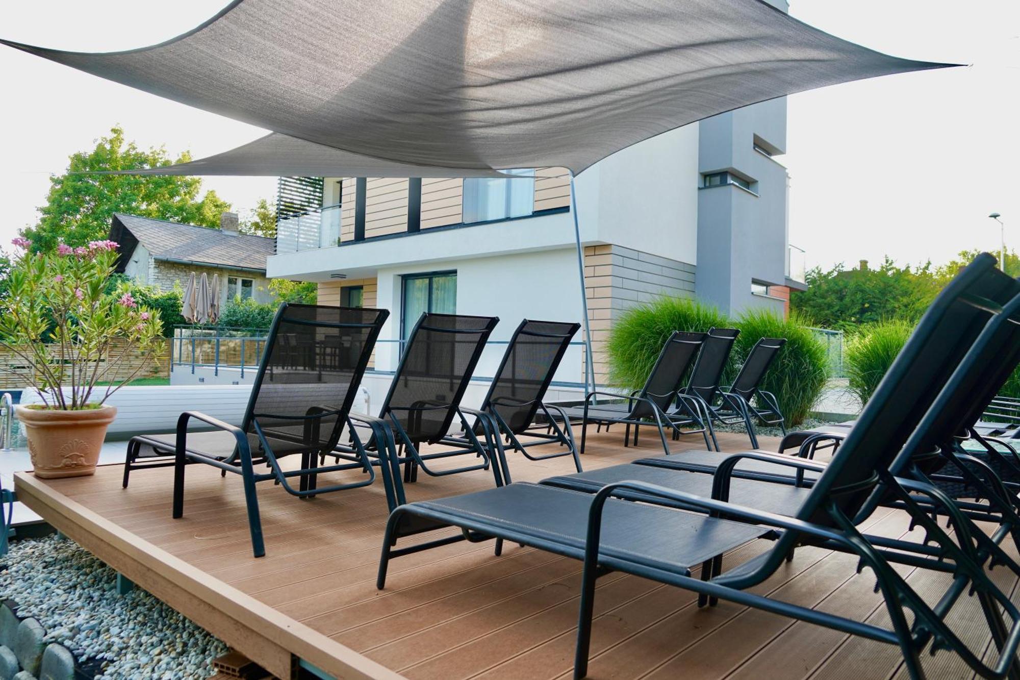 Golden Relax Apartments Balatonfüred Buitenkant foto